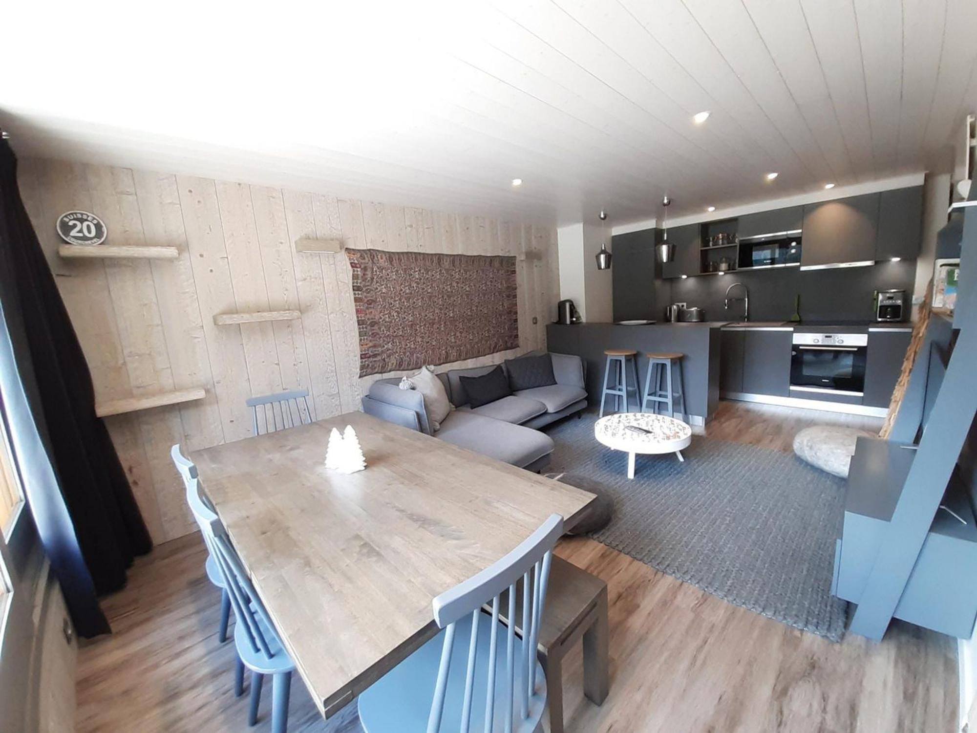 Appartement Skis Aux Pieds, 3 Chambres, Renove, Idealement Situe Pres Des Commerces A Courchevel 1650 - Fr-1-514-61 Luaran gambar